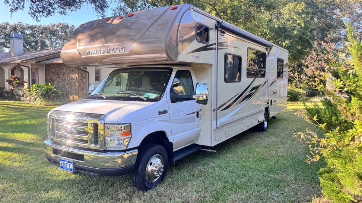 Motorhome exterior after Detail Dudez mobile RV detailing